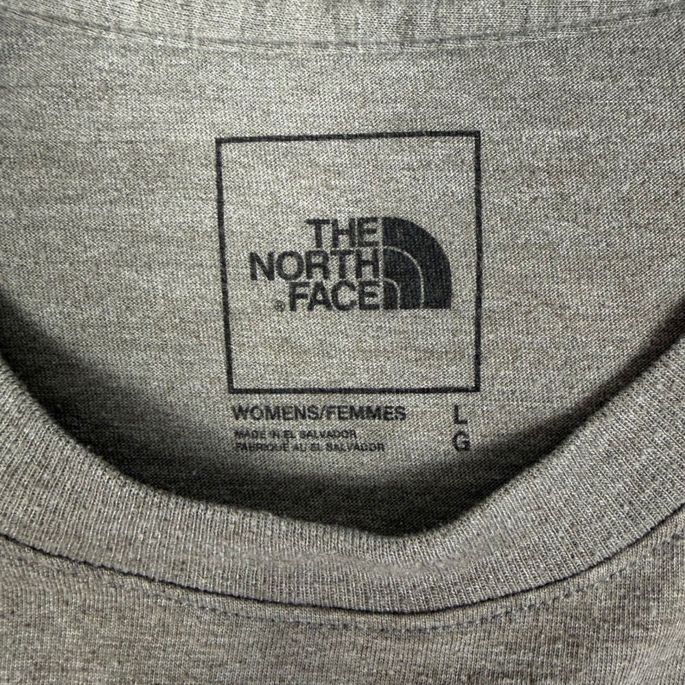 The North Face T-Shirt Women L Gray‎ Bear Mountain Graphic Short Sleeve Crewneck - Picture 4 of 10